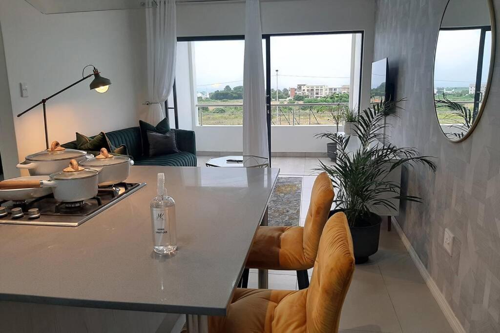 Mikeys Place On New: 2Bed2Bath No.1 With Free Wifinetflix Midrand Kültér fotó